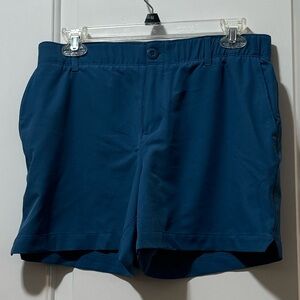 UNDER ARMOUR Teal Blue Women's Golf Shorts